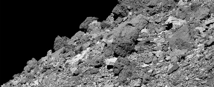 Bird-like boulder on Bennu